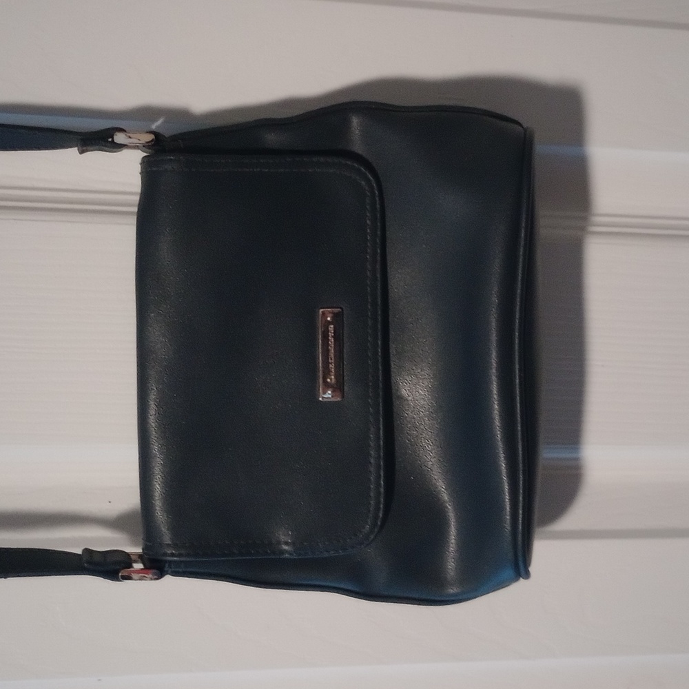 Liz Claiborne purse